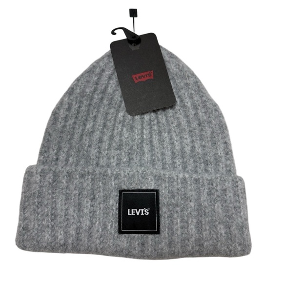 NWT Levis Levi's Jeans Brand Logo Womens Grey  Winter Cuffed Beanie Hat Cap OSFM - Picture 1 of 7